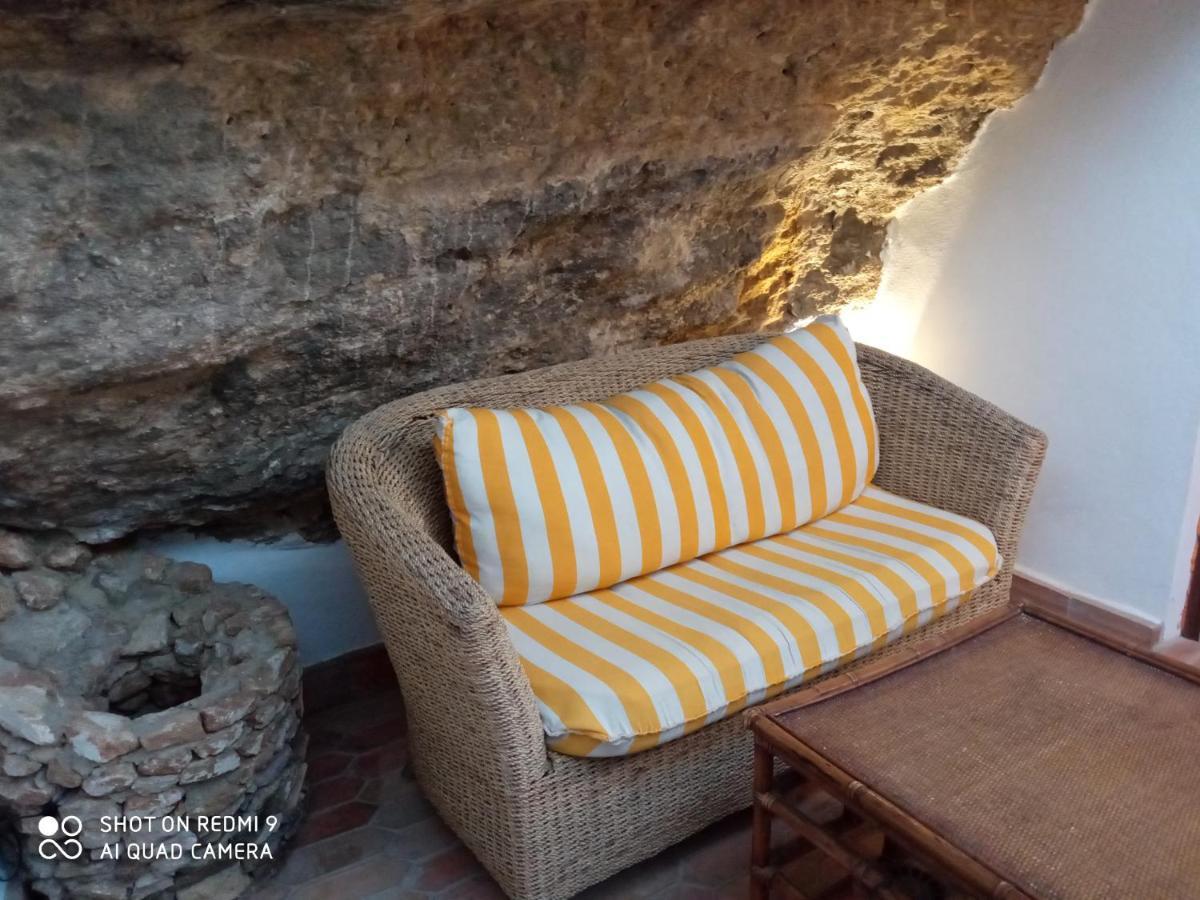 Casa Enrocada Villa Setenil De Las Bodegas Bagian luar foto