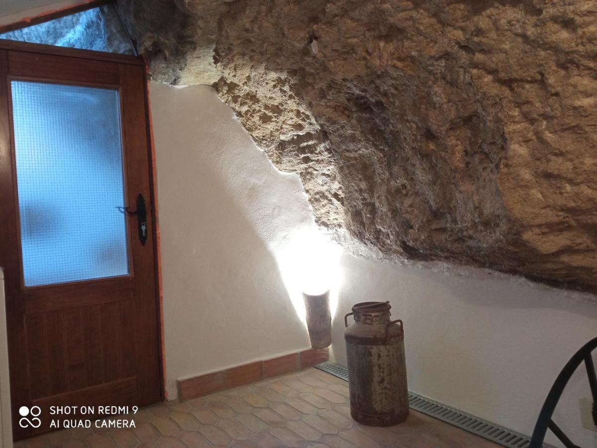 Casa Enrocada Villa Setenil De Las Bodegas Bagian luar foto
